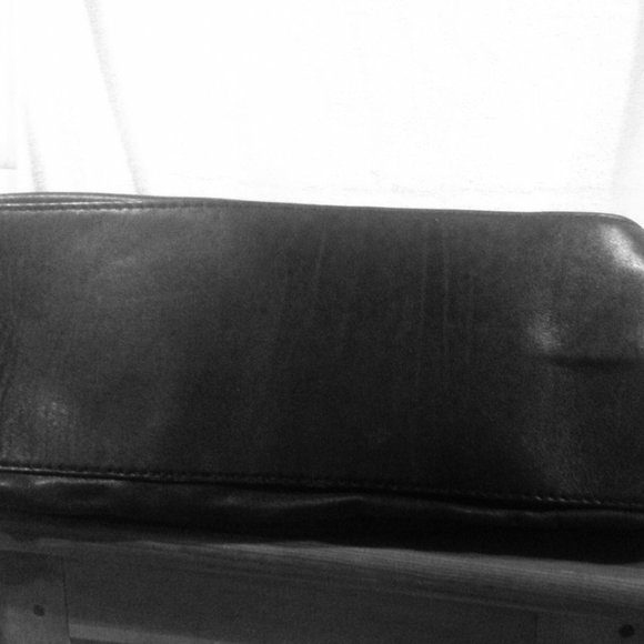 Kors Astor Grommet Hobo Leather Shoulder Bag - Picture 6 of 6